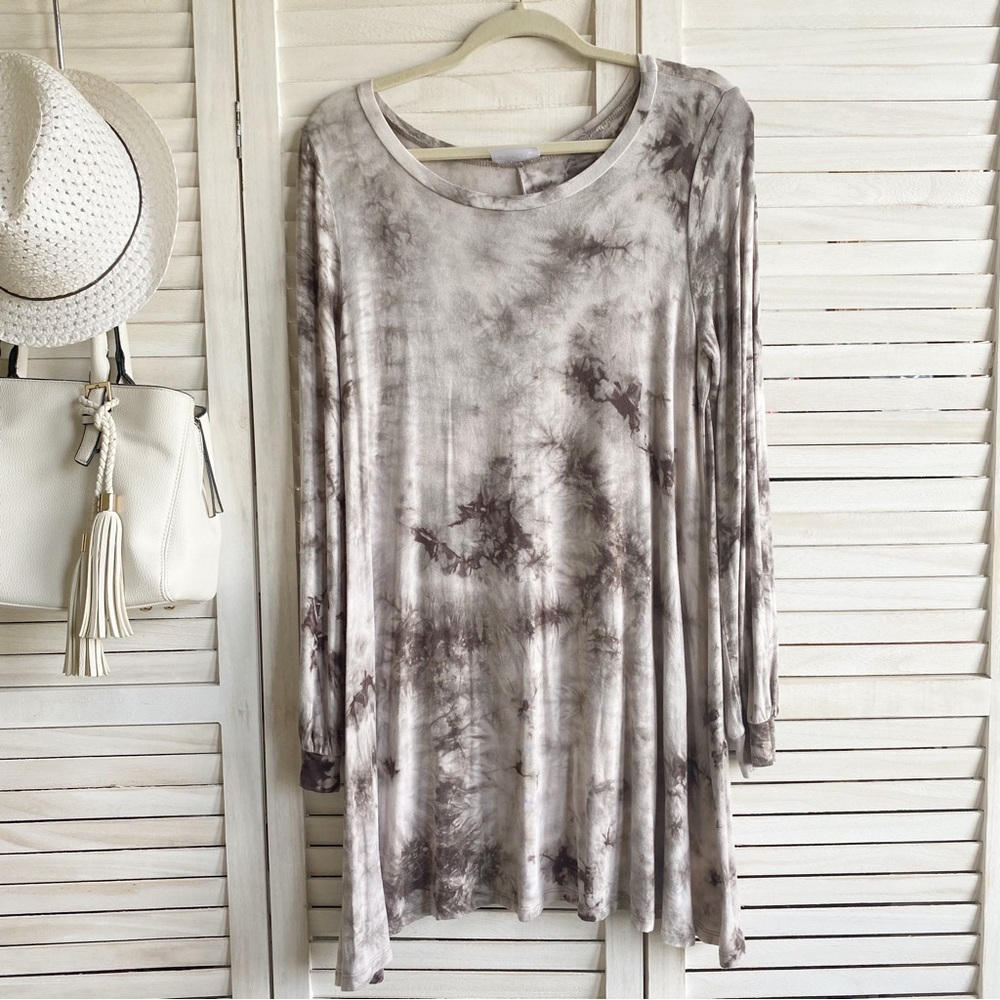 Embrace Tie/die Long Sleeve Swing Dress - - L